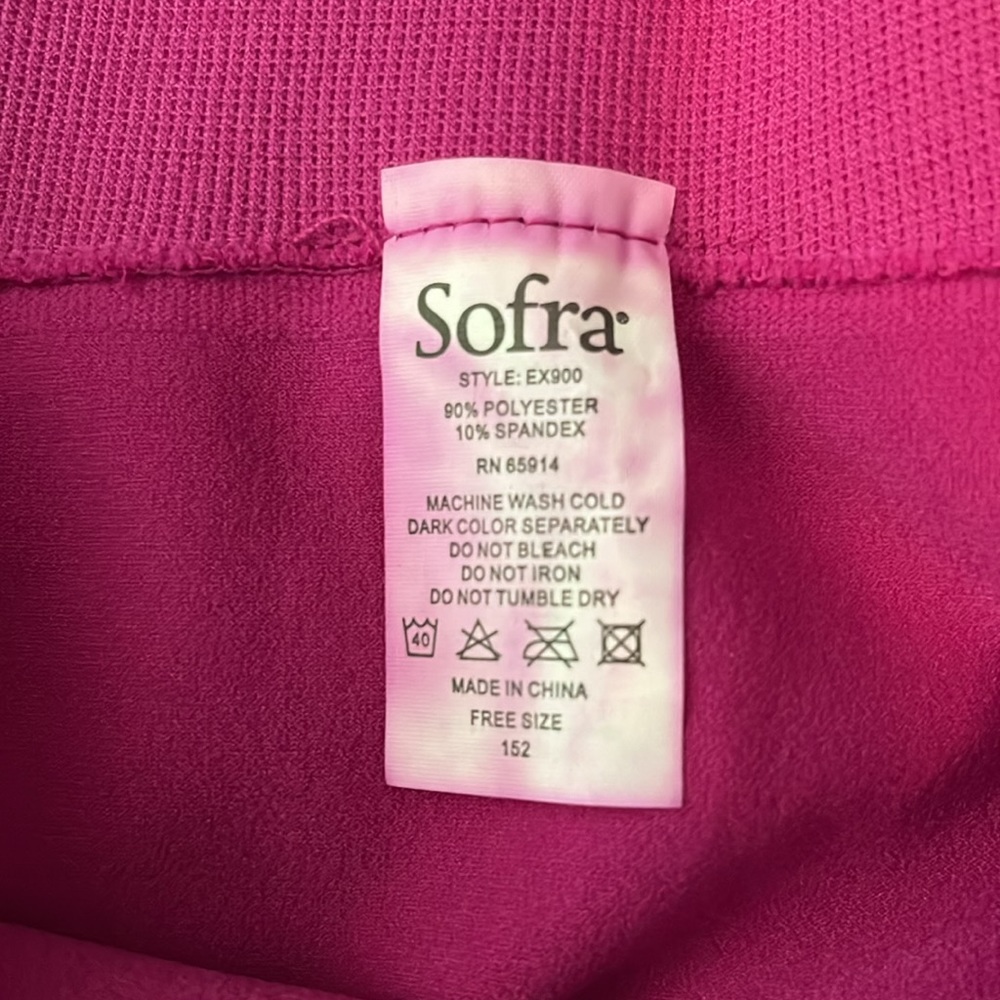 NWT.   Leggings  NWT HOT Pink  Free Size Or One Size Fits Most - Picture 7 of 8